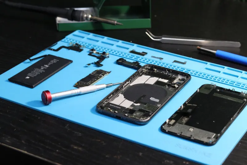 Right to Repair Gets Real: The Modular Hardware Wave That's Challenging Big Tech's Throwaway Culture
