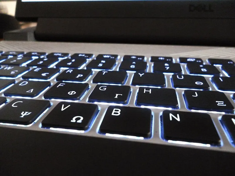Thirty Days Without Apple, Google, or Samsung: My Open-Source Hardware Experiment